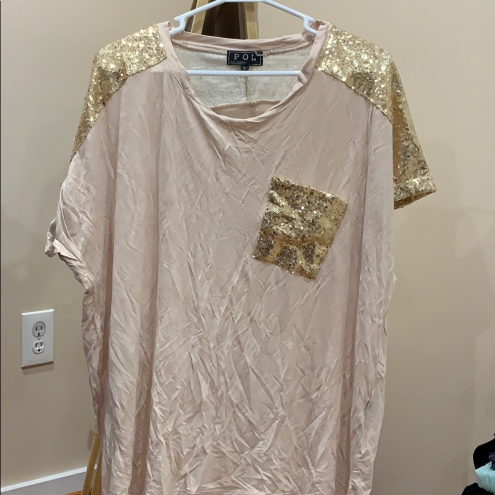 Beige/gold shirt sleeve